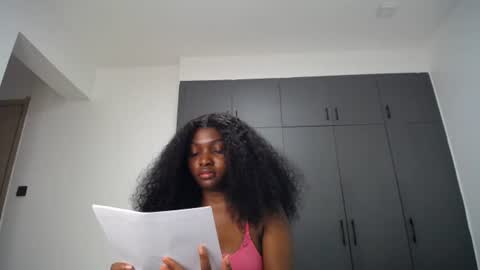 Snapshot of cute_ass18 chatting on July 2026 01:40:01 AM Liya online show from July 2026 01:40:01 AM
