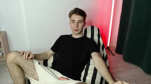 Im Brian online show from October 2025 02:28:02 PM