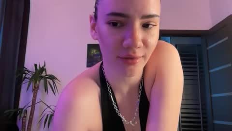 Snapshot of cute_bubbles chatting on May 2026 04:03:02 PM cute_bubbles online show from May 2026 04:03:02 PM