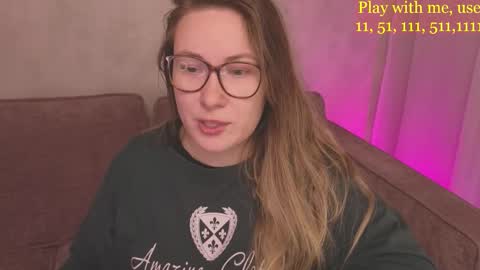 Everyday stream in the same time online show from December 2025 05:27:02 AM