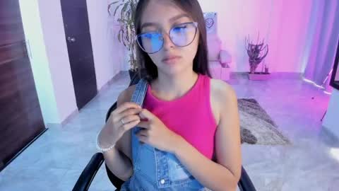 Bella Fox online show from May 2026 02:56:02 PM
