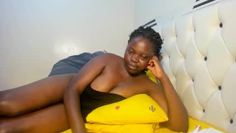 cute_gee43 online show from January 2026 10:46:01 PM