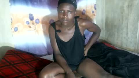 Snapshot of cute_leylah chatting on March 2026 07:02:01 AM cute_leylah online show from March 2026 07:02:01 AM