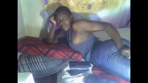 Snapshot of cute_leylah chatting on April 2026 06:57:01 AM cute_leylah online show from April 2026 06:57:01 AM