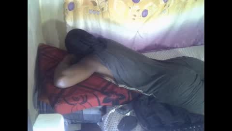 Snapshot of cute_leylah chatting on April 2026 06:30:01 AM cute_leylah online show from April 2026 06:30:01 AM