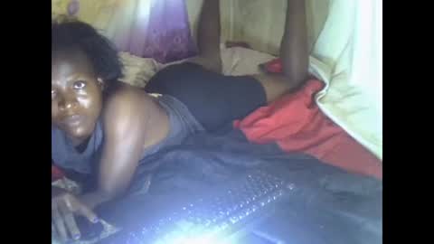 Snapshot of cute_leylah chatting on April 2026 06:30:01 AM cute_leylah online show from April 2026 06:30:01 AM