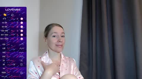 cute_lion_ online show from February 2025 09:22:01 AM