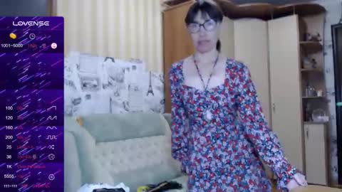 cute_lion_ online show from March 2025 11:55:02 AM