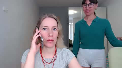 Snapshot of cute_lion_ chatting on May 2026 12:21:01 PM cute_lion_ online show from May 2026 12:21:01 PM
