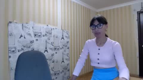 cute_lion_ online show from August 2026 11:53:01 AM