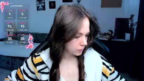 Snapshot of cute_little_ass chatting on February 2026 07:19:01 AM Emily online show from February 2026 07:19:01 AM