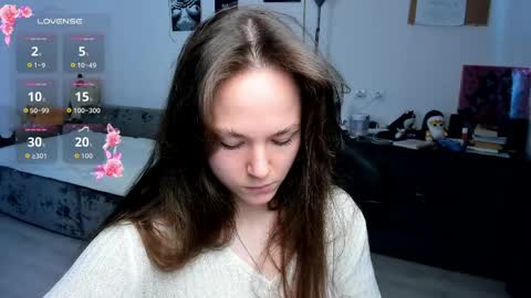 Snapshot of cute_little_ass chatting on March 2026 09:53:02 AM Emily online show from March 2026 09:53:02 AM