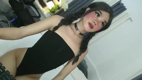 Snapshot of cute_maloi chatting on January 2026 08:05:02 AM Jane online show from January 2026 08:05:02 AM