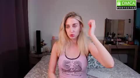 Milana online show from June 2026 01:53:02 PM