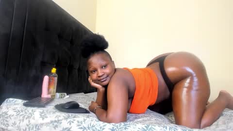 cute n nasty online show from December 2024 06:26:01 AM