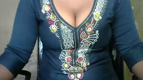 Snapshot of cute_payalji chatting on May 2026 02:52:02 AM alia online show from May 2026 02:52:02 AM