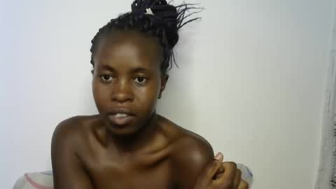 Snapshot of cute_pie20 chatting on October 2025 10:52:02 PM cute_pie20 online show from October 2025 10:52:02 PM