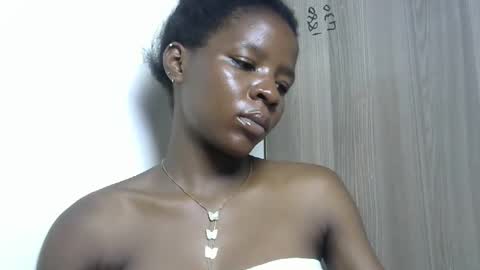 Snapshot of cute_sexy3 chatting on January 2025 08:56:01 PM SHARON online show from January 2025 08:56:01 PM