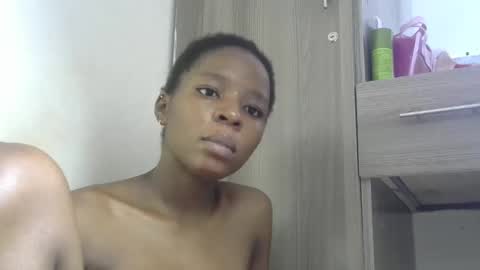 Snapshot of cute_sexy3 chatting on February 2025 09:48:01 AM SHARON online show from February 2025 09:48:01 AM