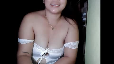 Snapshot of cute_slut09 chatting on April 2026 10:40:02 PM Mimi online show from April 2026 10:40:02 PM