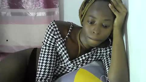 cute_sonny online show from February 2025 08:44:02 PM