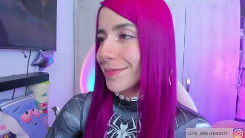 katalinda montt online show from January 2025 12:11:02 PM