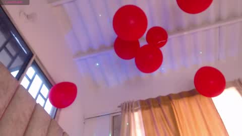 Snapshot of cute_valerie666 chatting on May 2026 01:30:01 PM valerie online show from May 2026 01:30:01 PM
