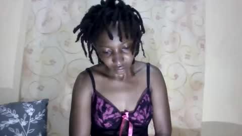 Snapshot of cute_xeniah chatting on September 2025 02:33:02 AM cute_xeniah online show from September 2025 02:33:02 AM