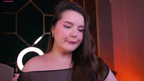 Amber online show from January 2025 10:40:01 PM