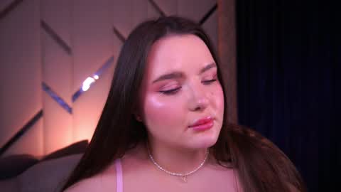 Amber online show from February 2025 04:39:02 AM