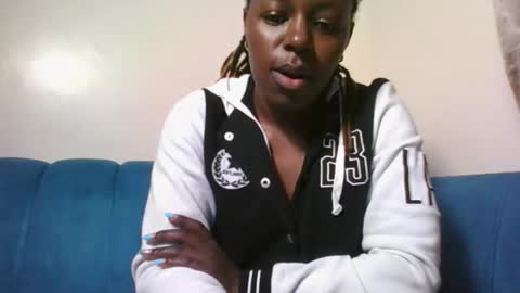 Cuteberry87 online show from October 2025 07:54:01 AM