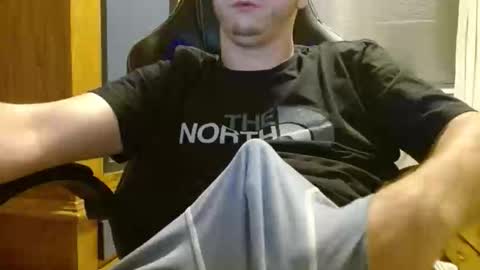 Cuteboy090 online show from June 2026 06:13:02 PM