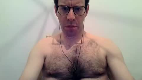 Snapshot of cuteboybi40 chatting on December 2025 12:07:01 AM cuteboybi40 online show from December 2025 12:07:01 AM