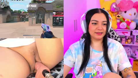 Snapshot of cutecinamonroll chatting on December 2024 11:42:01 PM Cinna independent model online show from December 2024 11:42:01 PM