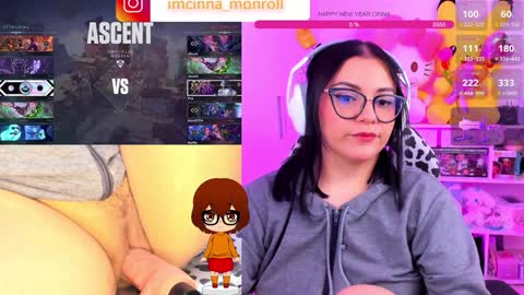 Snapshot of cutecinamonroll chatting on January 2025 10:52:01 PM Cinna independent model online show from January 2025 10:52:01 PM