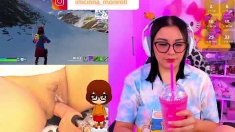 Snapshot of cutecinamonroll chatting on January 2025 08:57:02 PM Cinna independent model online show from January 2025 08:57:02 PM