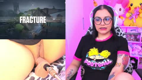 Snapshot of cutecinamonroll chatting on January 2025 04:45:01 PM Cinna independent model online show from January 2025 04:45:01 PM