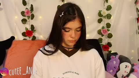 Snapshot of cutee_andrea chatting on May 2026 03:02:02 AM Andrea 3 online show from May 2026 03:02:02 AM