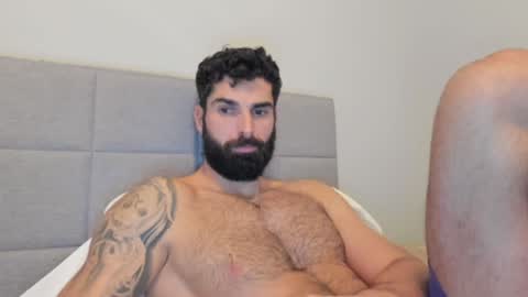 Snapshot of cuteeboy chatting on January 2025 01:45:02 AM cuteeboy online show from January 2025 01:45:02 AM