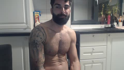 Snapshot of cuteeboy chatting on January 2025 11:17:02 PM cuteeboy online show from January 2025 11:17:02 PM