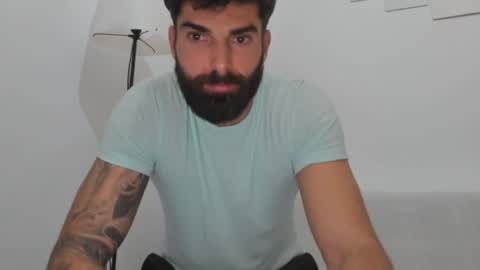 Snapshot of cuteeboy chatting on January 2025 08:56:02 PM cuteeboy online show from January 2025 08:56:02 PM
