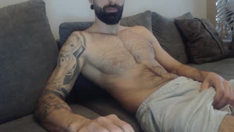 cuteeboy online show from March 2026 05:46:02 AM