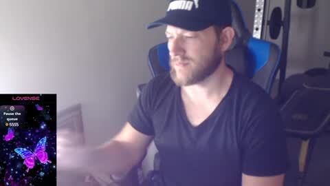 Snapshot of cutefloridaguy25 chatting on December 2024 02:24:02 PM onlyfansSexualAriesFL online show from December 2024 02:24:02 PM