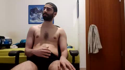 cuteguy52 online show from April 2026 09:38:02 PM