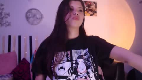 haome online show from December 2025 09:23:02 PM