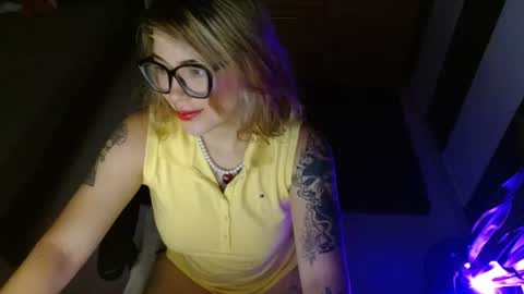 isabella online show from June 2026 06:38:01 PM