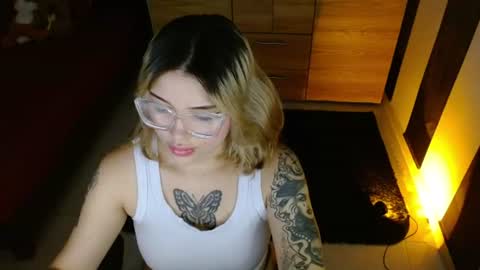 isabella online show from July 2026 06:33:01 PM