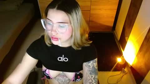 isabella online show from July 2026 07:08:02 PM