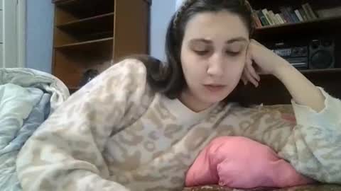 cutekattie online show from December 2025 04:50:02 AM
