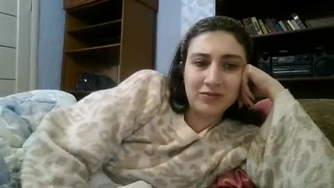 cutekattie online show from December 2025 05:25:01 AM